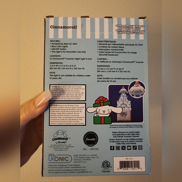 NWT  Ukonic Sanrio Cinnamoroll 6-Inch Ceramic Christmas Tree Plug-in Nightlight - Picture 9 of 10